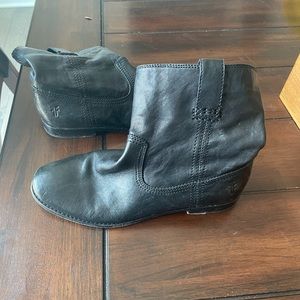 Born above the ankle bootie